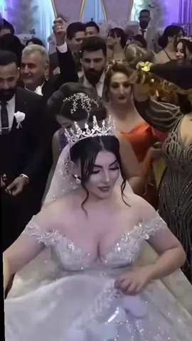 #tanzen #parati #wedding #hochzeit@🫒AFRIN🫒 ❤️‍🔥2,@🫒AFRIN🫒 💃💃 #اعراس_عراقيه_افراح_وحفلات_اربيل_العراق_كوردستان
