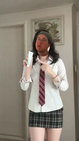 #협찬 피부 19호 만들고 싶은 사람 딱 대. 얘도 저번 영상처럼 피부가 하얘지는 제품인데 여드름 색소침착, 얼굴, 바디 등등 미백에 개선이 다 되서 나도 색소침착 같은거 거의 다 없어졌어!! 완전 강추강추 !! #피부미백 #색소침착없애는법 #허요케 #허요케착색크림 