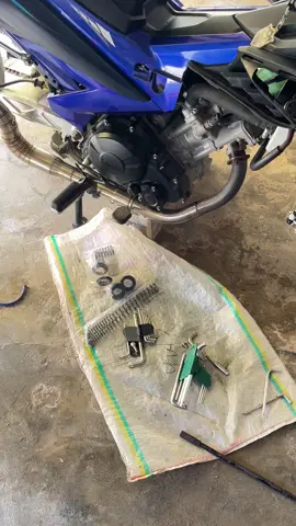 proses downsize 5cm#mxking #y15zr #mxkingmalaysiastyle #fyp 