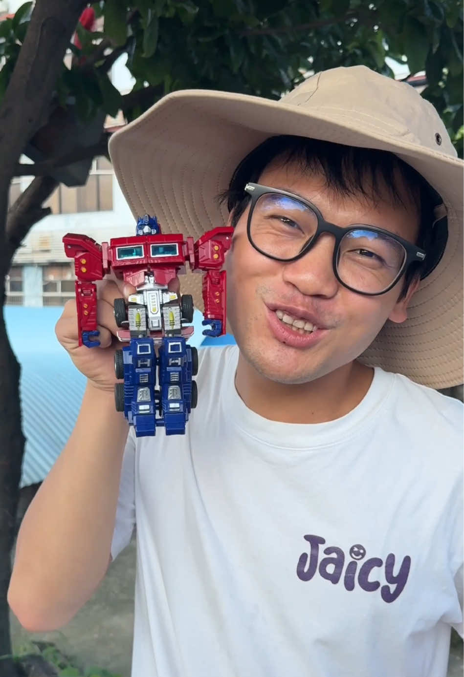 Telah menemukan satu Transformers#mainananak #robot #toys 