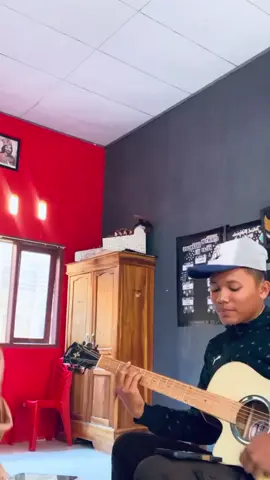 #kesayanganku #coverlagu #gitarcover komen gess