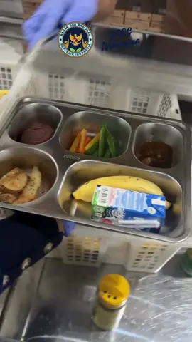 Menu hari ini gimana? Suka nggak? Absen dong teman-teman dari sekolah mana nih? #makanbergizigratis #fyp #mbg #badangizinasional #SPPGWirasana 