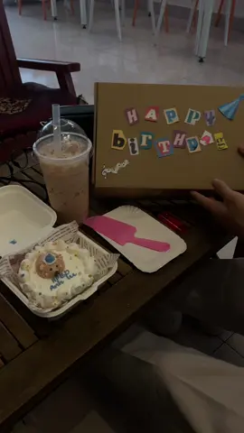 @Truonggg Bonggg Toiii #xuhuongtiktok #chiyeuminhanh #xuhuong #xuhuong 💖🎂🎂