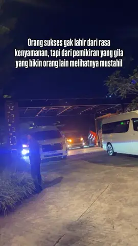 Memang terlihat mustahil untuk orang yang gak berani ambil resiko🤪 INFO SEWA MOBIL DAN BOOKING : 087851100091 #breakbeat #sewamobilsurabaya #sewamobiljuanda #motivation #fouryoupage 