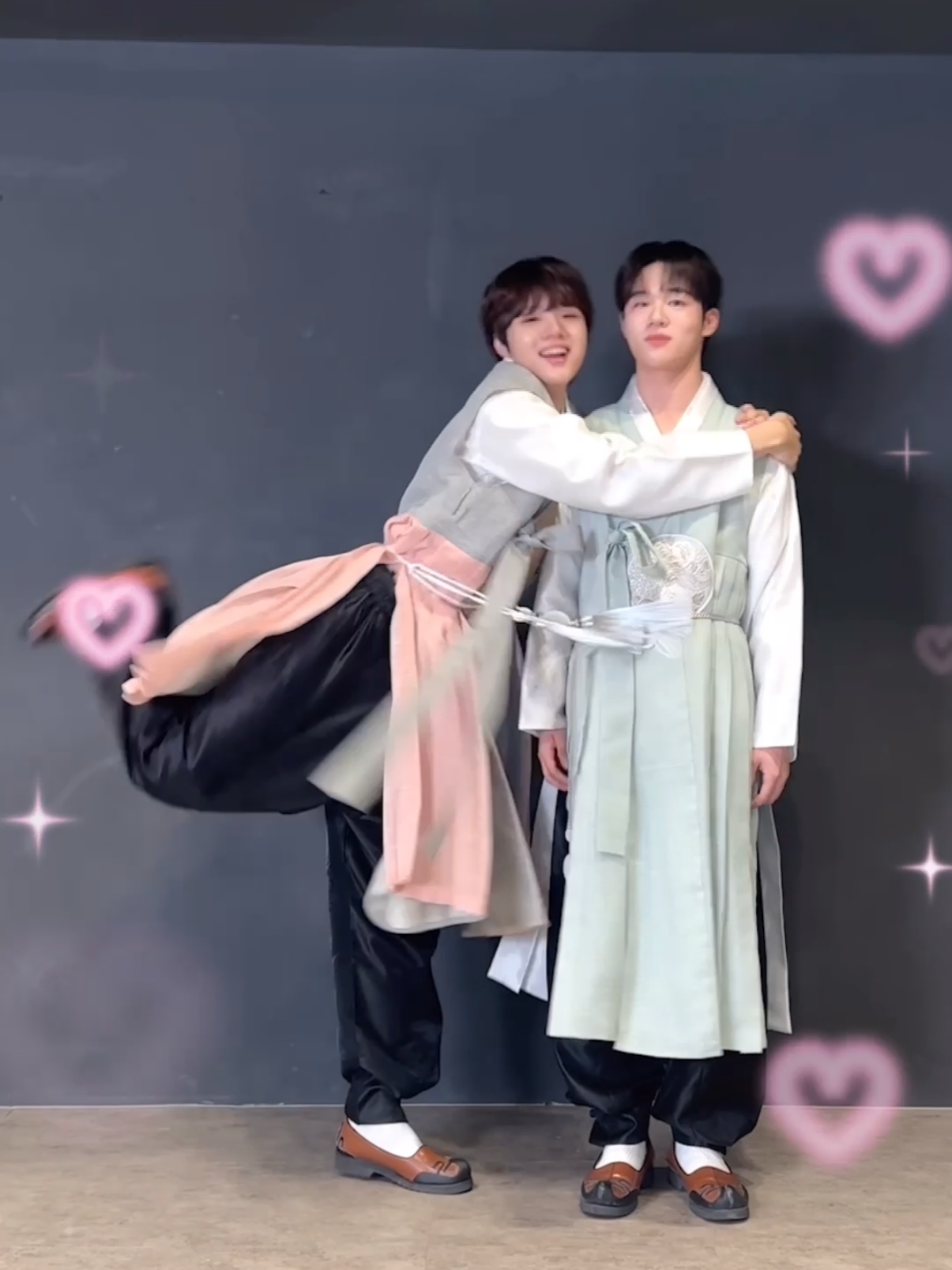 ૮ - ﻌ • ა⁩💕 #더윈드 #THEWIND #The_Wind #김희수 #KIMHEESOO #안찬원 #ANCHANWON