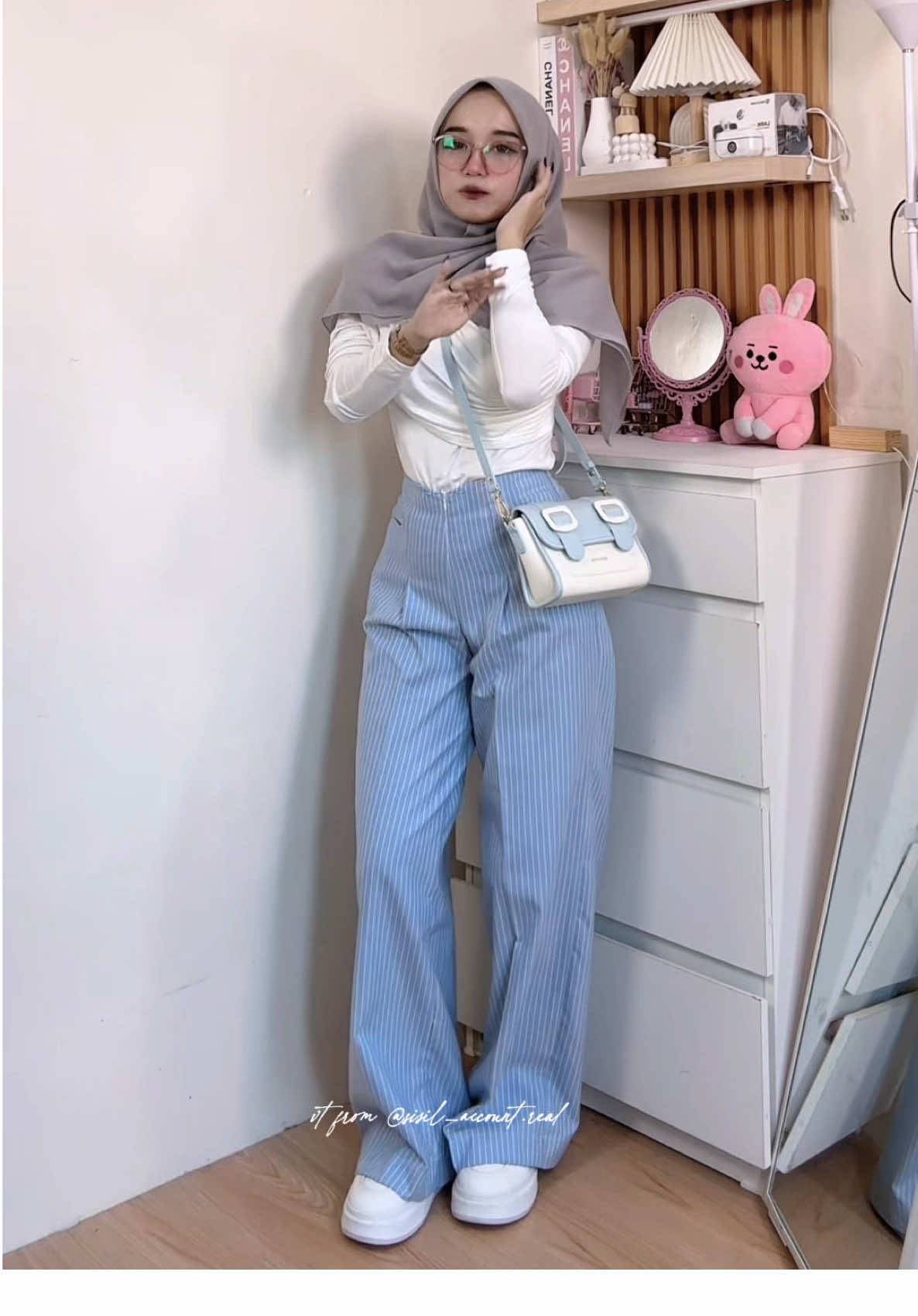 🛒Versi lengkap with City pants wispie + peggy top 🤍🤏🏻 ||*note bbtb 53kg/153cm #wispie #celanasalur #ootdfashion #peggytop #ootdfashion 