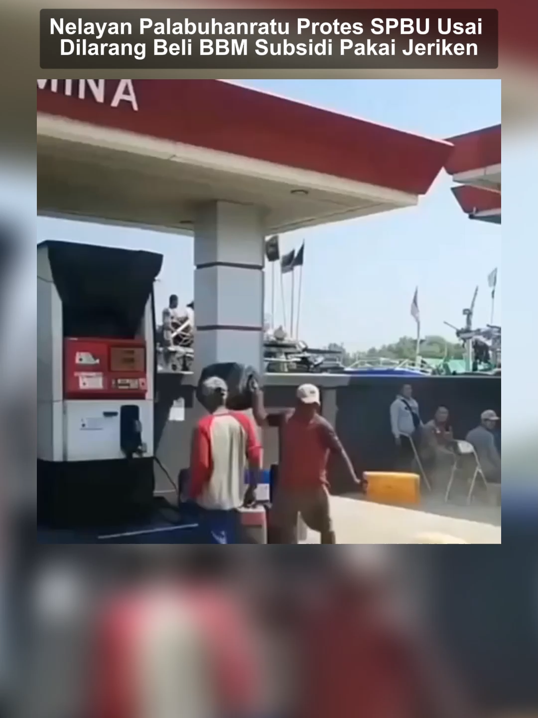 Sejumlah nelayan di kawasan Palabuhanratu, Kabupaten Sukabumi, melancarkan aksi protes di sebuah Stasiun Pengisian Bahan Bakar Umum (SPBU) setempat. Kemarahan para nelayan ini dipicu oleh penolakan pihak SPBU saat mereka hendak membeli Bahan Bakar Minyak (BBM) bersubsidi menggunakan jeriken. Para nelayan mengaku kaget dan kesal dengan kebijakan baru tersebut. Selama bertahun-tahun, mereka terbiasa membeli solar atau pertalite menggunakan jeriken untuk kebutuhan bahan bakar perahu mereka. Mereka menyebut kebijakan pelarangan ini sangat tidak masuk akal dan memperumit operasional mereka untuk melaut. Para nelayan mempertanyakan bagaimana cara mereka mengisi bahan bakar jika tidak diperbolehkan menggunakan jeriken. 