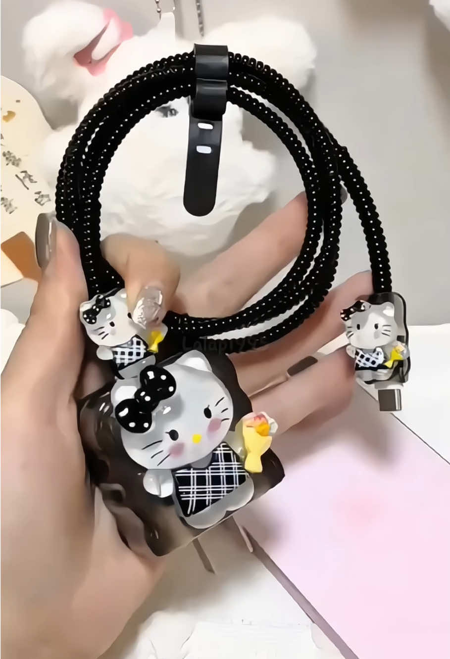 Ốp bọc bảo vệ củ sạc dây cáp sạc điện thoại iPhone 18/20W chống đứt gãy #vobaovesac #vobaovecusac #phukienbaovecapsac #phukienbaovedaysac #phukiendienthoai 