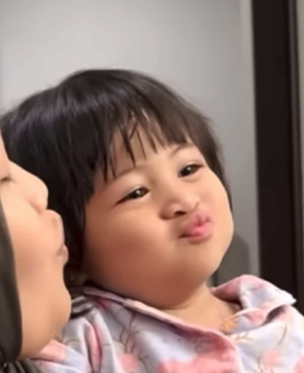 Lucu banget mata genit sama manyun nya🤏🏻🤏🏻🥰 #lily #princesslily #ranaima #raffinagita1717 #mamarieta 