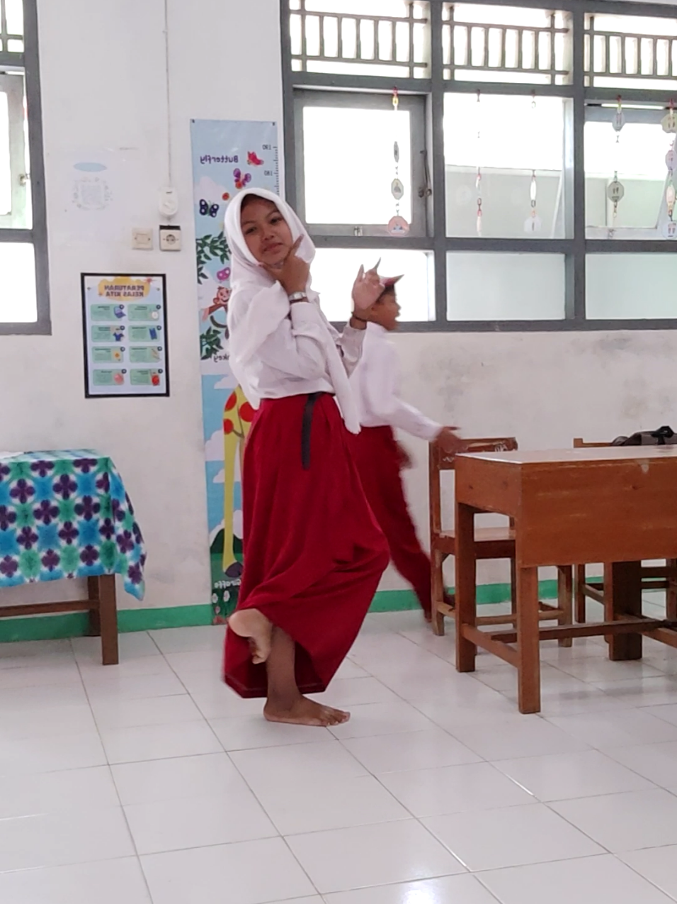 jujur meski kadang hati ini merasa khawatir,, 🙁🙁bismillah semoga MBG anak² aman, sehat ya Nak..🤲🙏🙏 #makanbergizigratis #mbg #makansehat #sekolah #sekolahdasar 