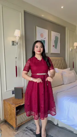 Dress bestseller ready stock banyak warna dan ready 2 ukuran😍🥰❤️#dressnatal #dressmewah #dressmewahmurah #dressbrukat #natal 