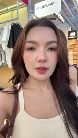 เพื่อนชวนมาช้อปเสื้อผ้าเวียดนาม😅