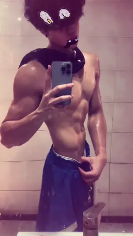 #腹肌 #健身 #xh #hansome #douyin 