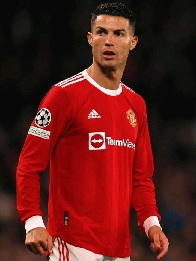 Mùa giải cuối cùng của Cristiano Ronaldo tại UEFA Champions League🤩🔥👑 #cristianoronaldo #ronaldo #cr7  #mrchampionsleague  #longcrisvippro2007👑 