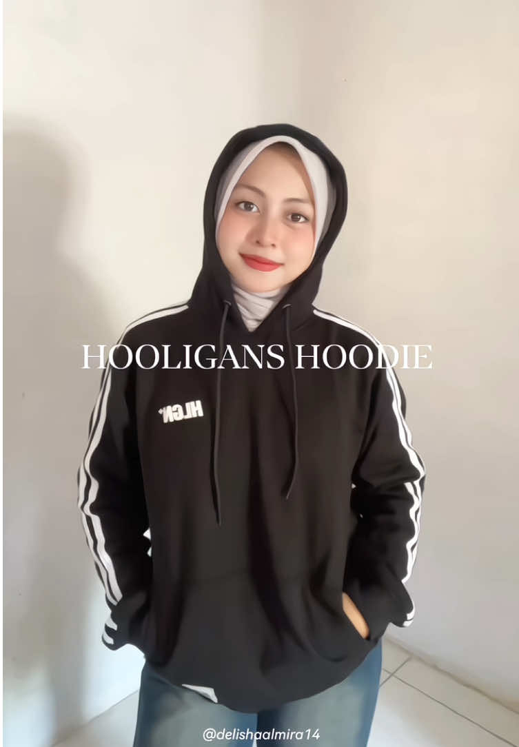 Bahanya fleece adem tapi tetep anget,nyaman banget di pakai seharian😍 #hoodie #hooligans #streetwear #hoodiehooligans #ootdstreetwear 