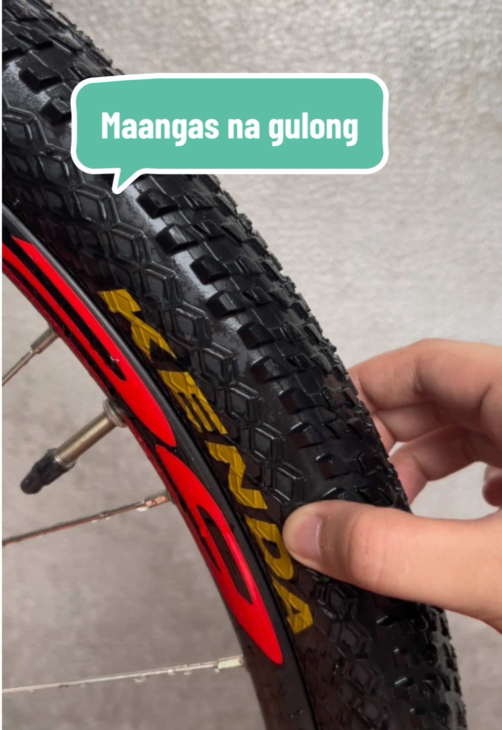 Para sa biker na naghahanap ng Magandang gulong pero affordable #kendatire #tires #gulong #mtb #biker 