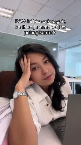 Apalagi pas hari Jumat 😫 #pov #corporatelife #karyawan #officelife #secretarylife 
