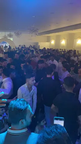 حنه العريس علي فلاح المعموري والعريس حمزه حمدان المعموري بحضور الفنان سعد غركان في قاعه ميس الريم نتمنا لكم حياه سعيده بالرفاهيه والبنين #الشعب_الصيني_ماله_حل😂😂 #متابعه_ولايك_واكسبلور_فضلا_ليس_امر 