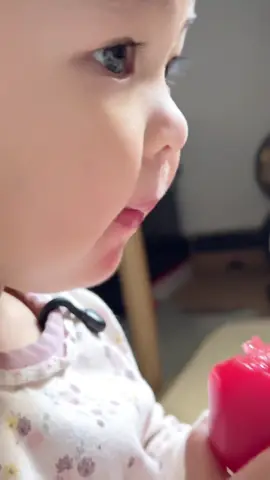 Mn ăn quả cùng e nha😍❤️🥰#xuhuong #embedangyeu #cute #cutebaby 