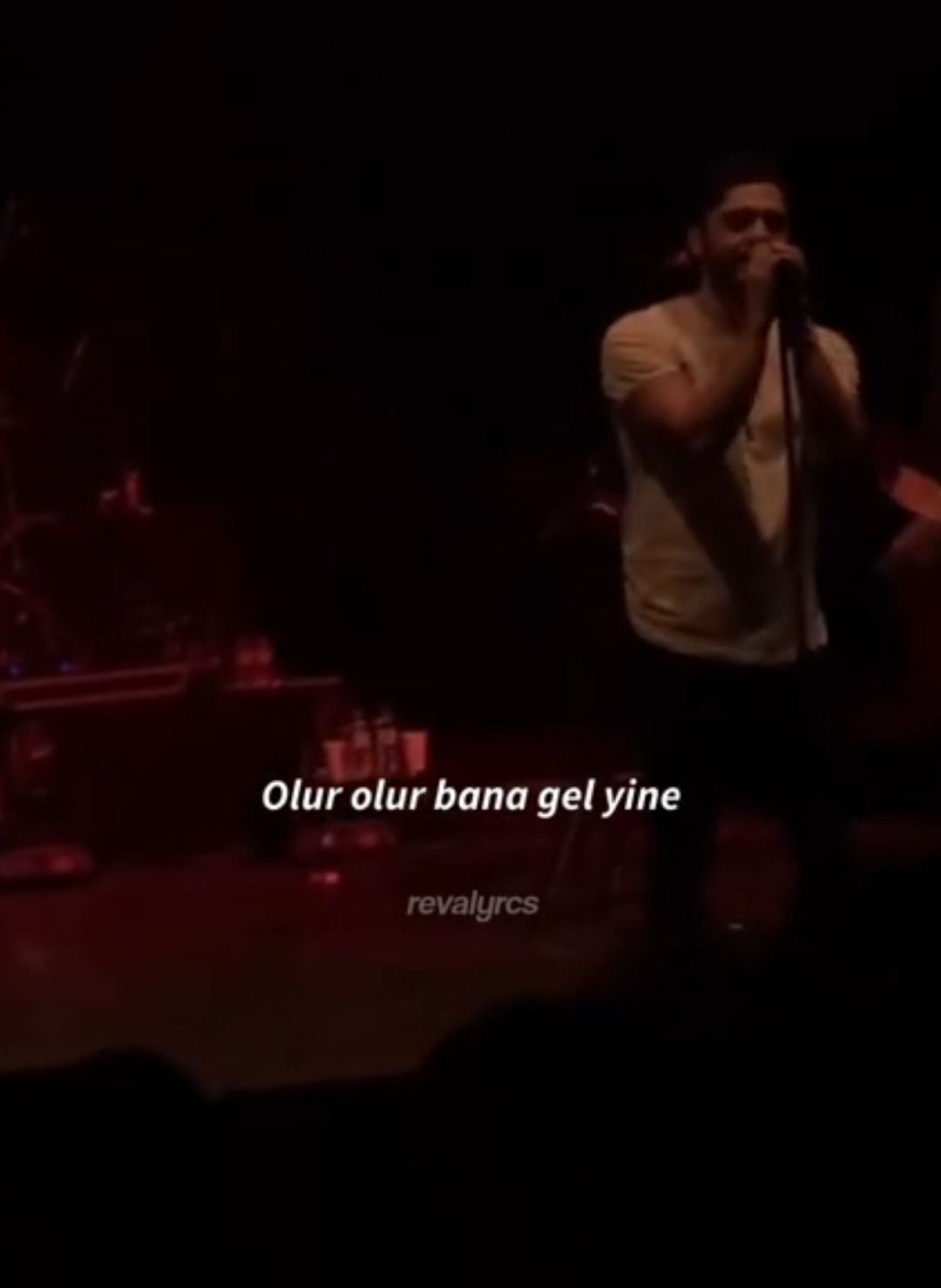 olur olur bana gel yine ❤️‍🔥 #ilyasyalçıntaş #olurolur #türkçeşarkılar #şarkısözleri #lyrics 