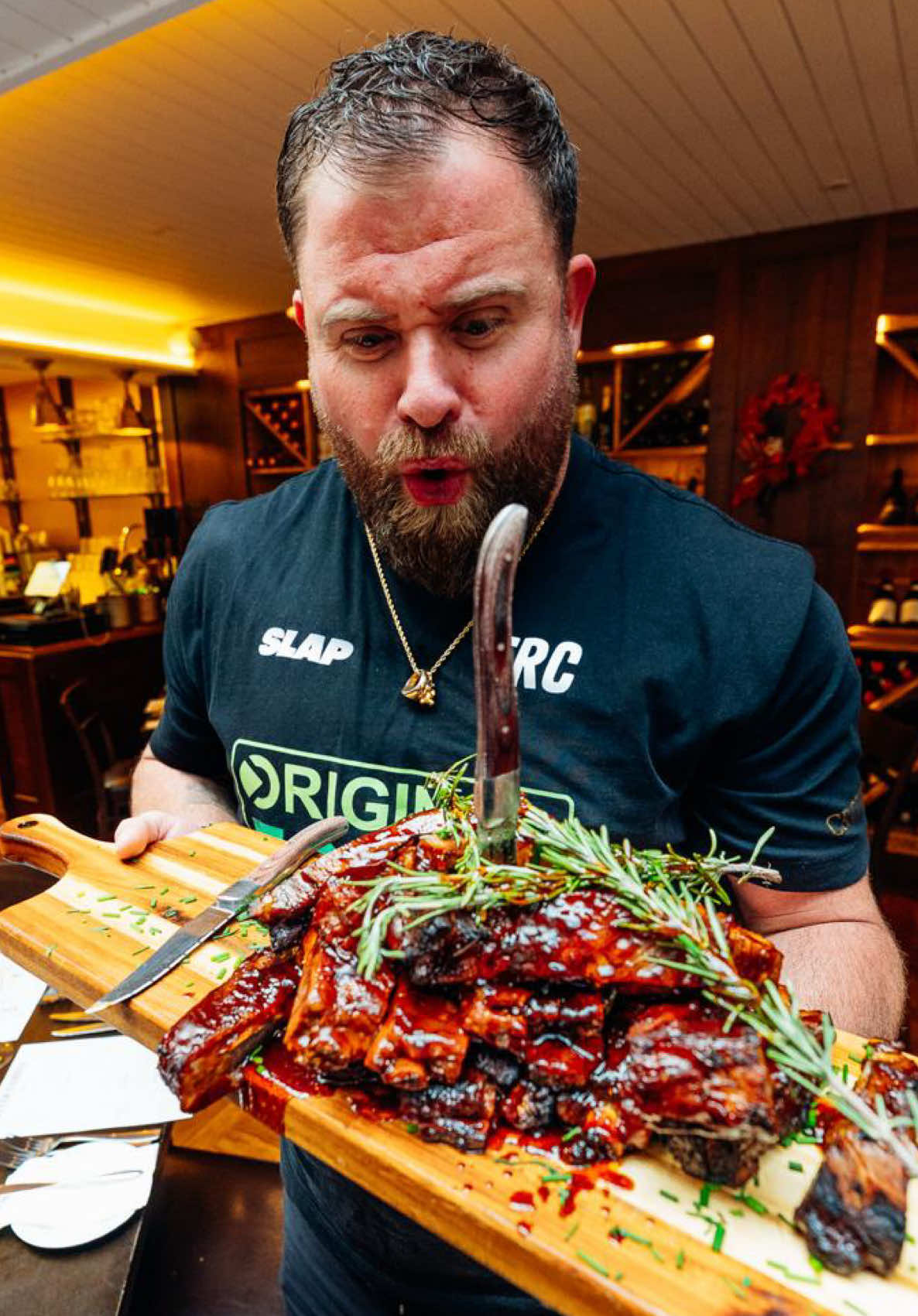 ad Rib lovers, how about this for a special treat.  We’re here with “The Steak Shop” trying their US PORK graded St. Louis Ribs - it really doesn’t get a lot better than this.  St Louis ribs, have always been my favourite. Bigger, longer, thicker and meatier than your conventional baby back ribs. The balance of meat, fat and flavour knocks your socks off. Have a look how tender these look…  £32 gets you a full 1.8KG rack. We are having ours with a Ketjap manis - which is a sweet, soy, Indonesian sauce 😍 GORGEOUS! Cooking them at home is simple - 1 hour in the oven at 160 degrees to tenderise, get them out, brush with more sauce, then flash it under a grill or even on the BBQ to caramelise off those sugars.  Go and order your St. Louis US PORK grated ribs from the steak shop today! #foodreviewclub #foodcritic #foodreview 