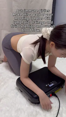 That swollen, puffy feeling isn’t always weight gain — it’s often water retention from poor circulation or lymphatic buildup. A vibration plate helps gently move things through so your body can release it naturally. No sweating. No jumping. Just results. #vibrationplate #lymphaticdrainage #vibration #tiktokshopcreatorpicks #Tisscare