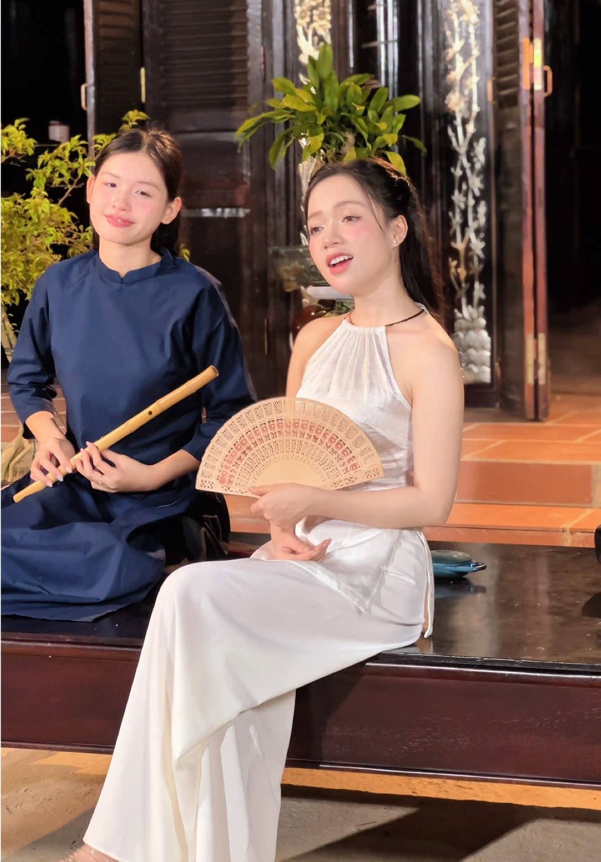 Bến Cũ Đò Xưa - Hiền Ngân #bencudoxua #hienngan #danca #tiktokxuhuong #trending 
