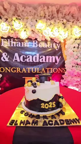 @Elham Beauty & Academy@Lacasa special bakery mekelle  #ashuphotography #tigraytiktok🇻🇳🇻🇳tigraytiktok #ethiopian_tik_tok #makeuptutorial #beauty 