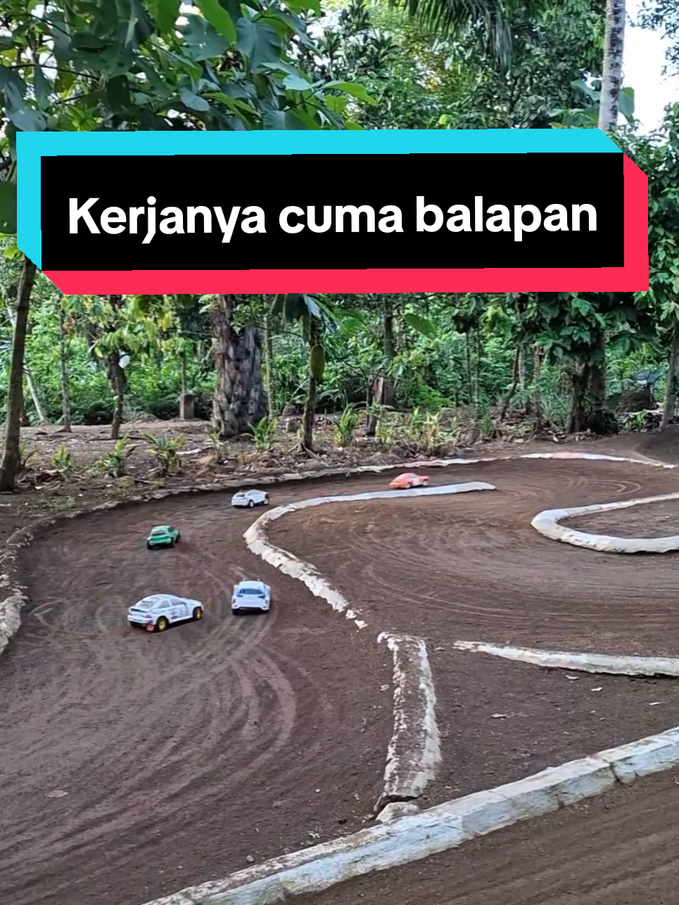 Kerjaan bapak-bapak kalo hari libur.. 🥳 #rcrallyindonesia #rcrallycross #automobile #fypシ #viral 