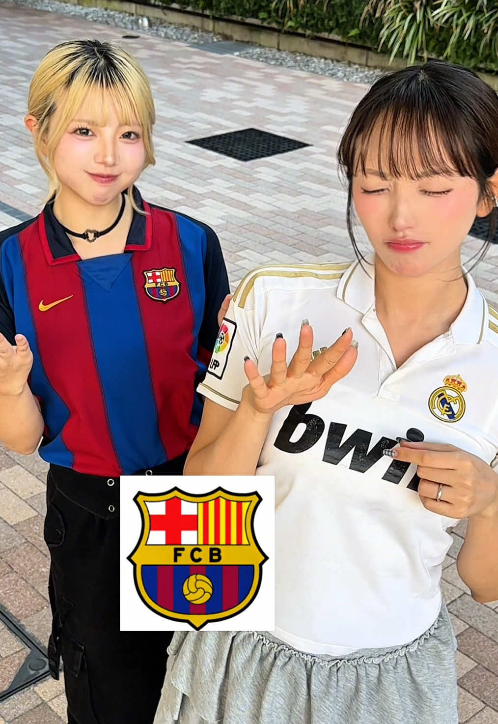 10/26どっちが勝つと思う？⚽️❤️‍🔥#クラシコ姉妹 #realmadrid #barcelona #サッカー女子 