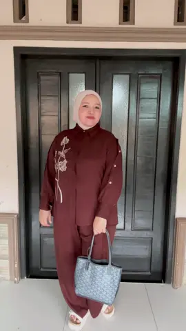 “Satu set,seribu gaya”  #onesetmurah #onset 