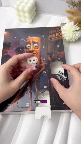 Don’t let them see this..🙈#adventcalendar#tungtungtungsahur #toys #italianbrainrot #tiktokshoprestock 