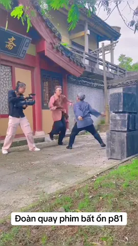 #hanhdongnguyhiemkhongnenlamtheo #doanquayphimbaton #funnyvideos #funny #hai 