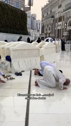 #kabulkan setiap doa-doaku ya Rob…