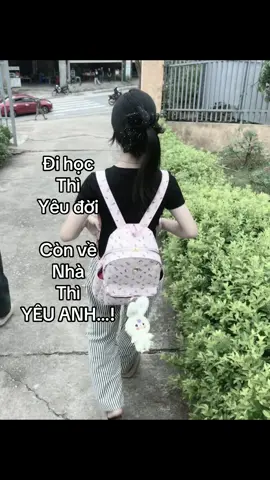 Đi học thì yêu đời, còn về nhà thì yêu anh ..!#tamtrang #tinhyeu #viral #xuhuongtiktok 