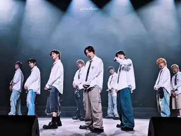 tribute to the queen <WHO WE ARE> AHOF’s comeback is just around the corner so I’ve decided to make an edit for their debut era. This era was filled with its fair share of stress and frustration, but it was also incredibly fun and meaningful. It will always hold a special place in my heart. I’ll genuinely miss this era— the time where I got to know the boys better and fell even deeper in love with their journey. While it’s bittersweet to see it end, I’m excited to welcome the next one. I already know they’re going to devour every concept! I completely trust in their talents. With AHOF, you simply can’t go wrong. #ahof #jl #parkhan #woongki #kpop @AHOF @N @서정우 @차웅기 WOONGKI 