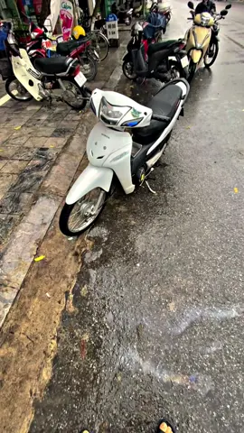 Mưa gió thế này lười rửa nhỉ  🔝🚩#xuhuong #viral #wave 