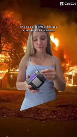 Gostosa é mais fácil lidar com problema 😌😂 #gym #treinofeminino #academia #motivation #musculação 