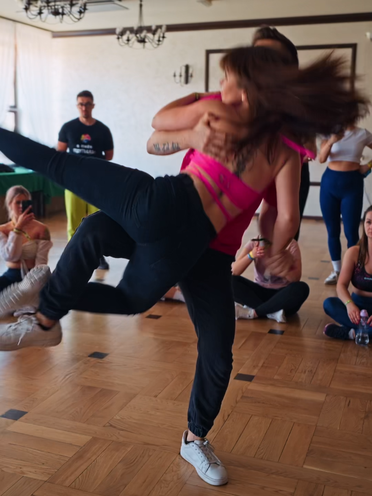 MISIEK & PAULA | bachata | No Te Vayas @ Feel the Salsa Festival Misiek & Paula share their passion for bachata with a smooth and sensual performance ✨ Dancing to ‘No Te Vayas’ by Prince Royce, they bring pure connection and flow to the stage ❤️ 🕺💃: https://www.instagram.com/misiekpaula.bachata/ 🎵: Prince Royce - No Te Vayas 🎥: https://www.instagram.com/dance.lens/ 📌: https://www.instagram.com/feelthesalsa/ #bachatasensual #bachata #dance