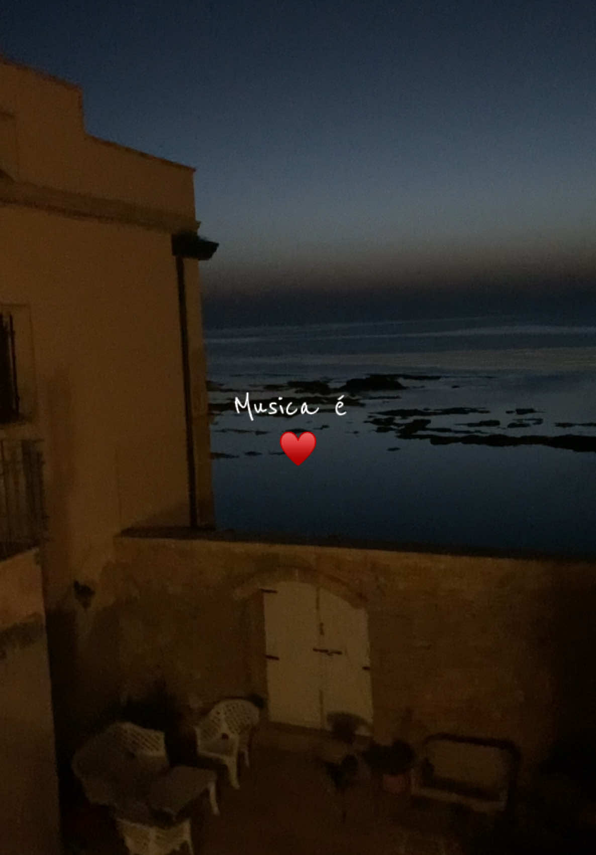 #erosramazzotti #musicaè #1997 #musicaitaliana #canzoniitaliane  #marzamemi #alba ♥️