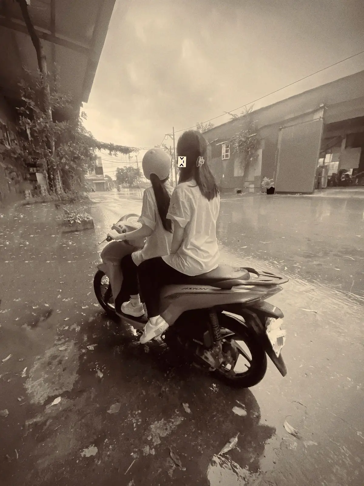 doi khi vi mot cai gi?