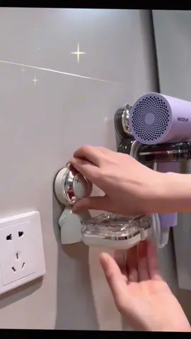 #foryou #居家好物 #goodthing #酷炫吹风机支架#fyp  This hairdryer holder can be moved anywhere with suction cups，very practical， welcome your comment.