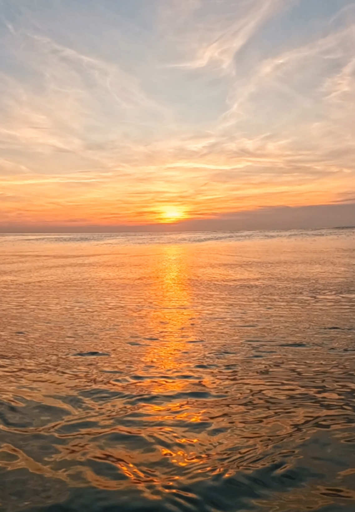 Sunrise in the sea #peace #ocean 