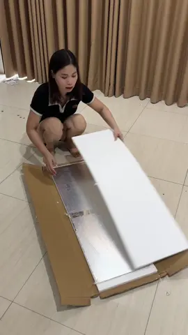 Gương dán tường chống vỡ #guongsoitoanthan #guongdantuong #guongsoi #thinhhanh 