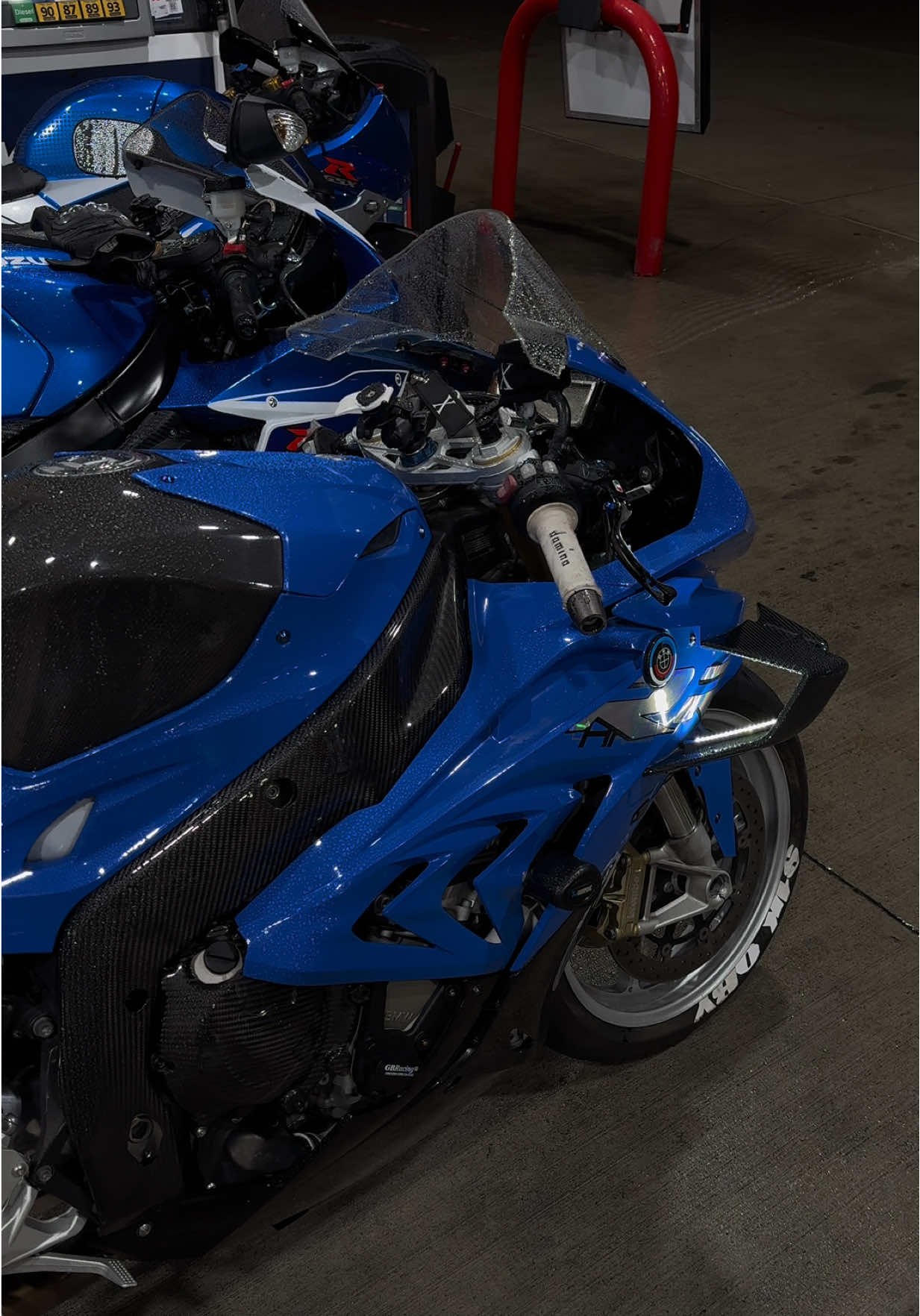 last time you’ll see this bike blue. #dallas #s1000rr #motorcycles #wheelie #bmw 