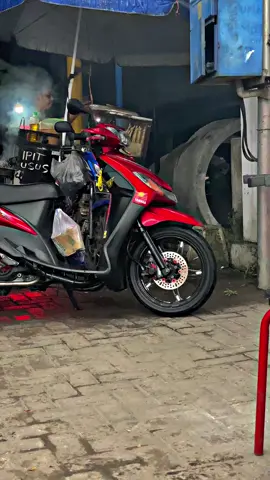 jangan lupa njajan 🥵 #miosmile #miomodifikasi #mioproper #garagaramio #miosporty 