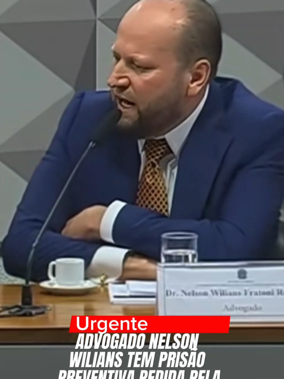 Um dos advogados mais conhecidos do Brasil está na mira da CPI do INSS! Prisão preventiva, quebra de sigilos e acusações de envolvimento em um esquema bilionário. Entenda o caso! #nelsonwilians  #cpidoinss  #escândalonacional  #justiça  #notíciaurgente 