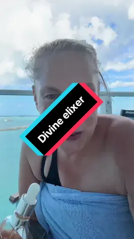 This divine elixer with manuka has kept my sunned out skin in great shape while in the Bahamas #skinncosmeticsdivineelixirlipoil #manukahoneybenefits #tiktokshopblackfriday #tiktokshopcybermonday @SKINN Cosmetics and 