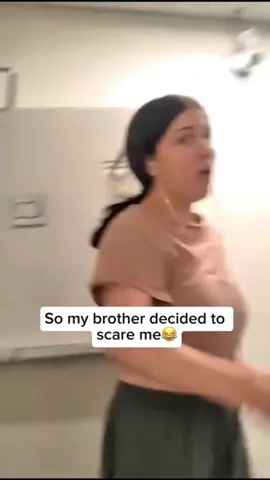 #fentysuperbrandday #LanguageLearning #funnyvideo #funnyprank #funnytiktok 