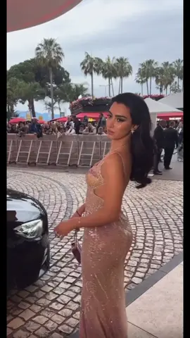 فستان سهره فخم خصم 60% وكود خصم أضافي FS95 توصيل فوري من 3-5 ايام عمل  #fstani #explore #fyp #السعودية 